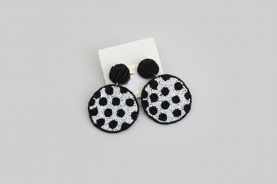 Lovely Polka Dot Beaded Earrings- Black - ReservedChic