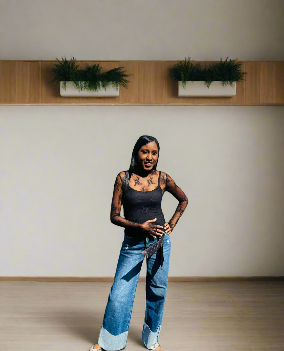 Brie Floral Lace Top- Black