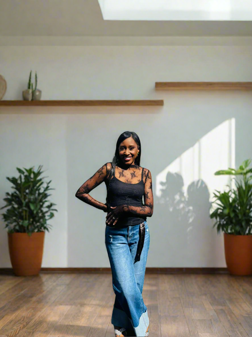 Brie Floral Lace Top- Black